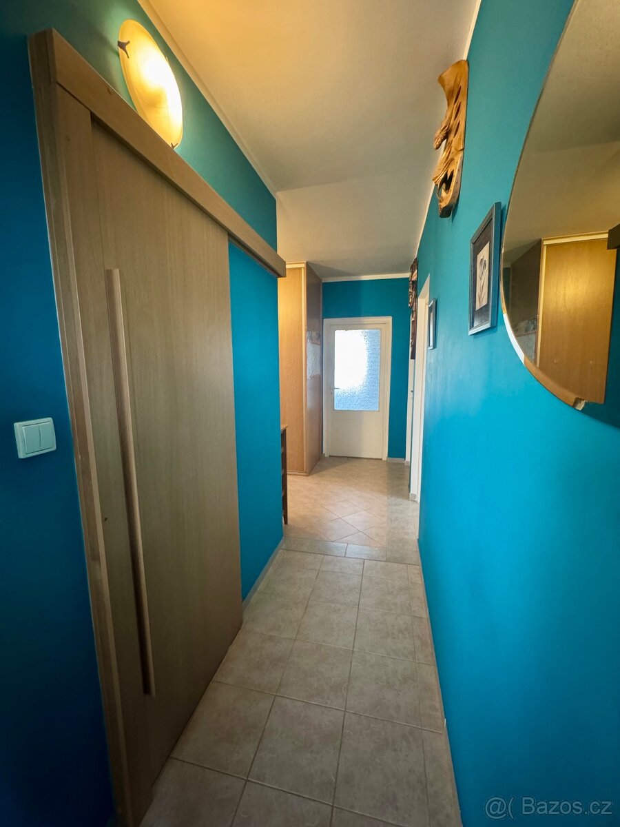 4+1 Jirkov, Studentska - 7