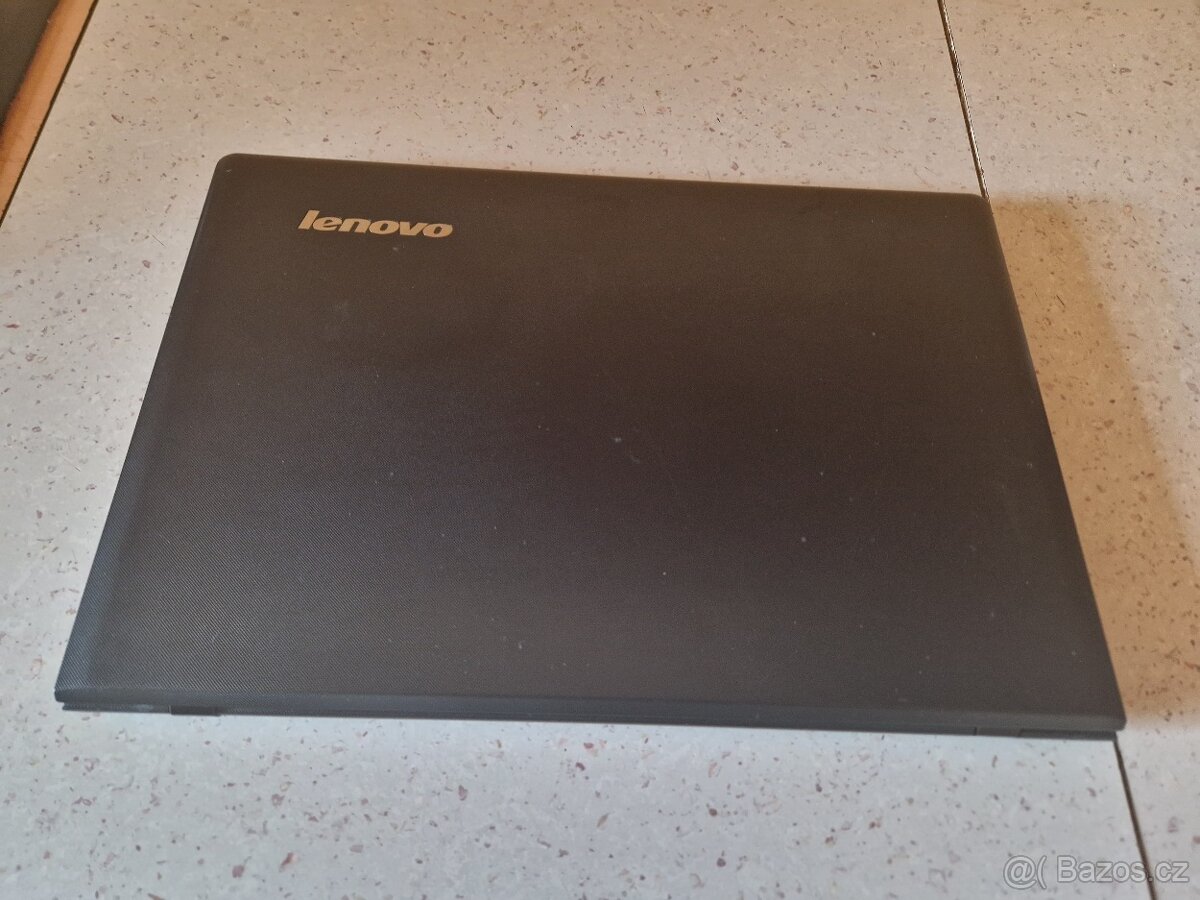 Lenovo Ideapad 300-15lbr - 7