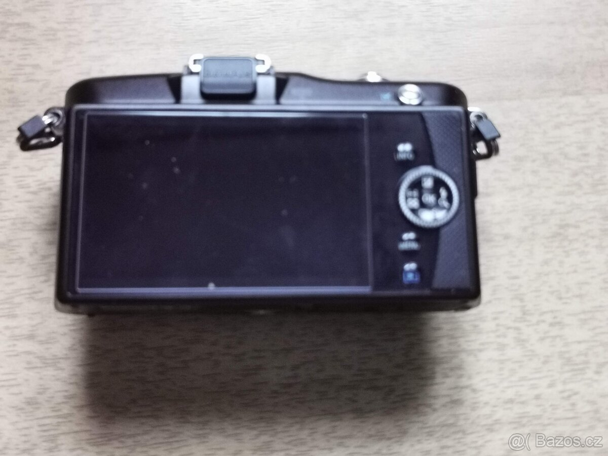 Olympus Pen E-PM1 - 7