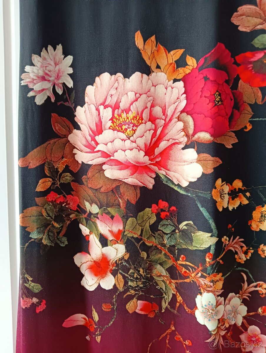 Krásné šaty Axello- vel 38 - 7