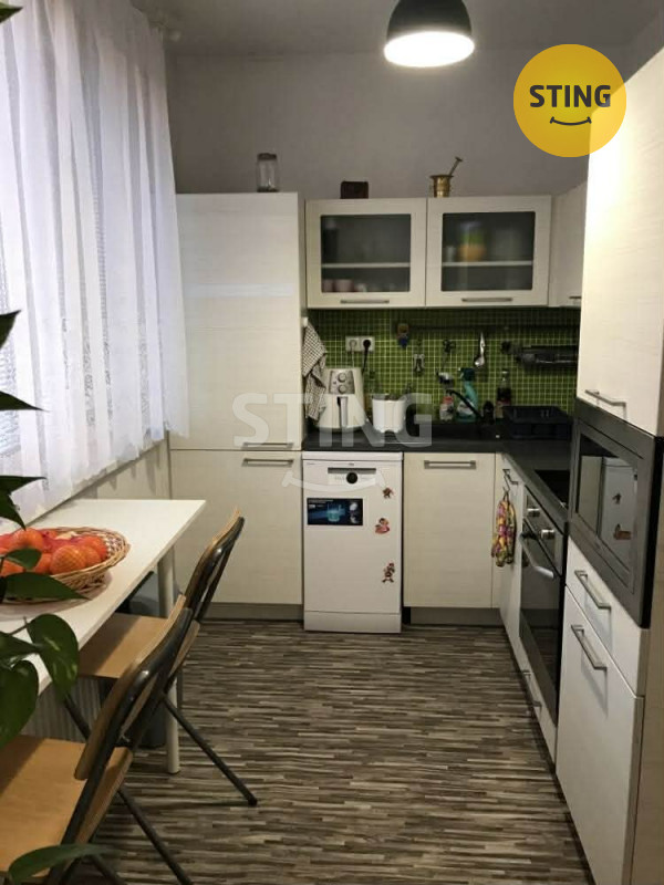 Byt k dlouhodobému pronájmu, 133752 - 7