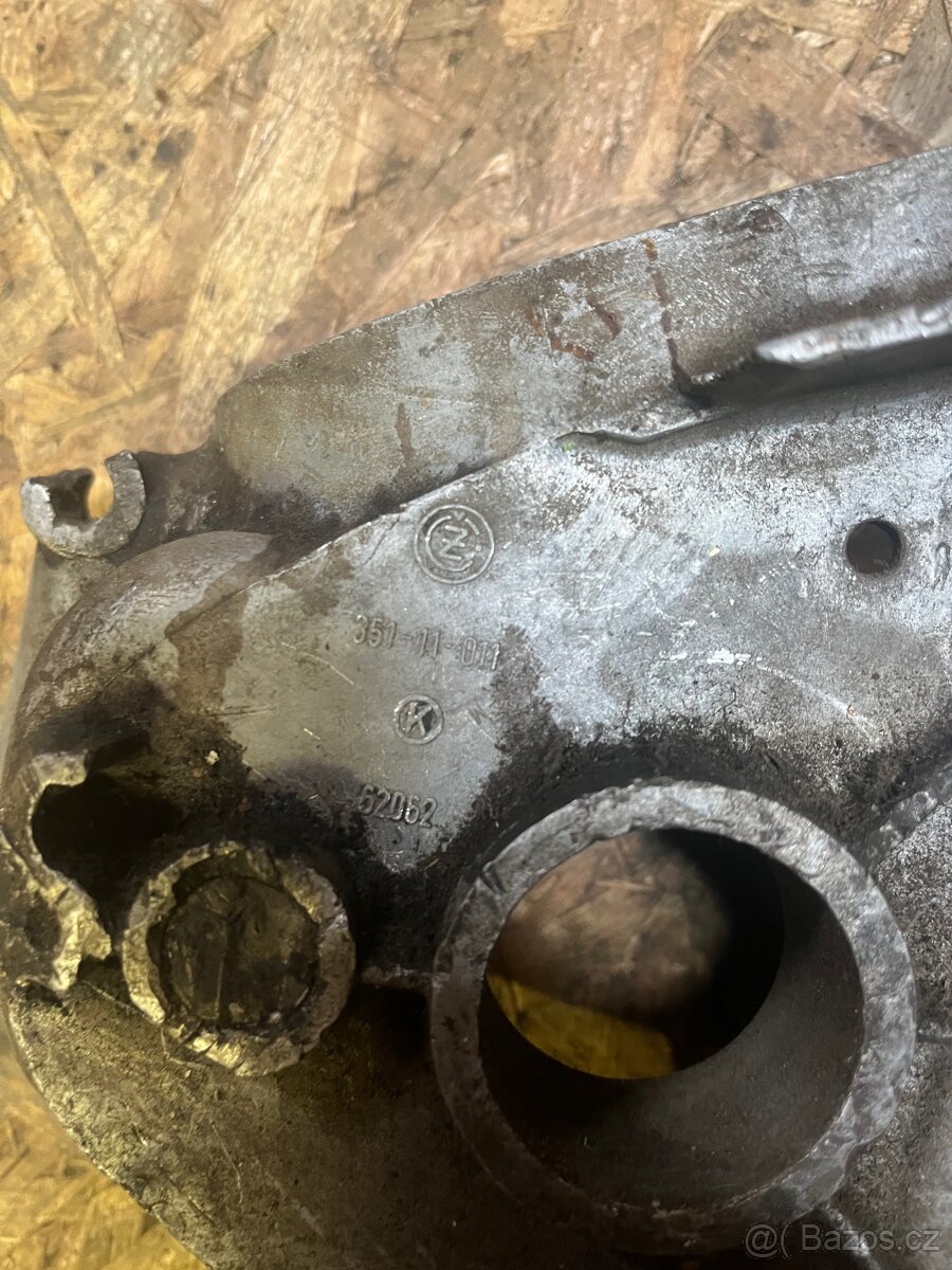 Kartéry motoru čz jednoválec - 7