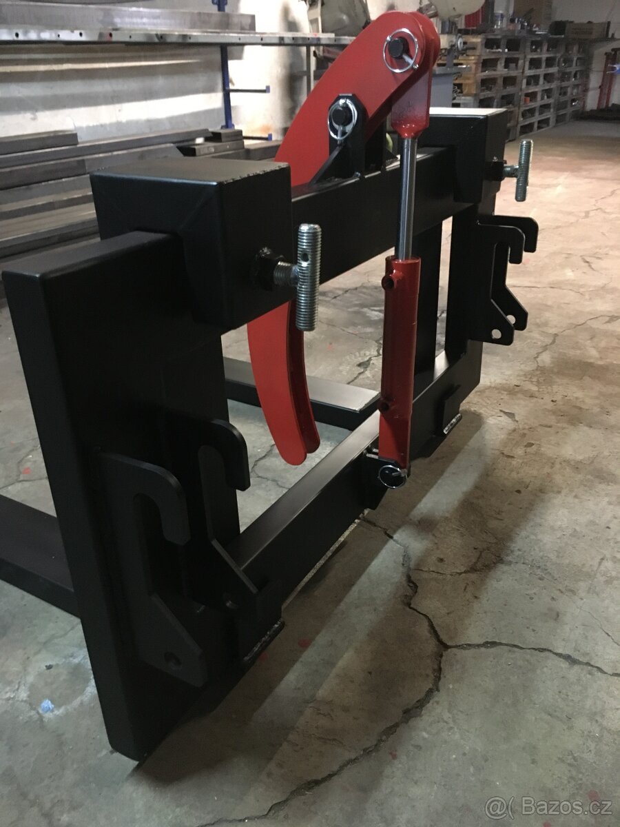 Malotraktor vidle s přidržovačem - 7