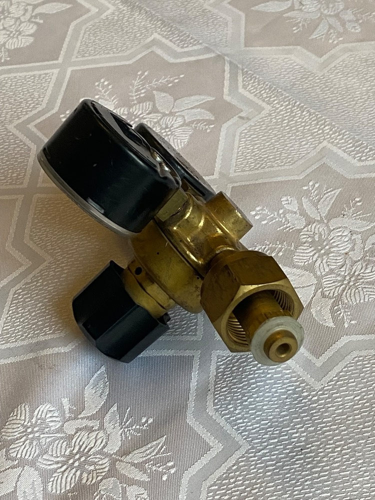 Redukční ventil Harris 230 bar. - 7