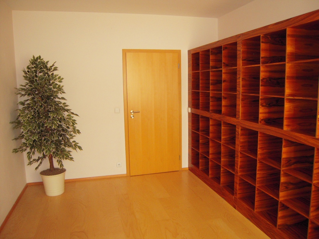 Pronájem zrekonstruovaného bytu 3+kk s balkonem Zlín Obeciny - 7