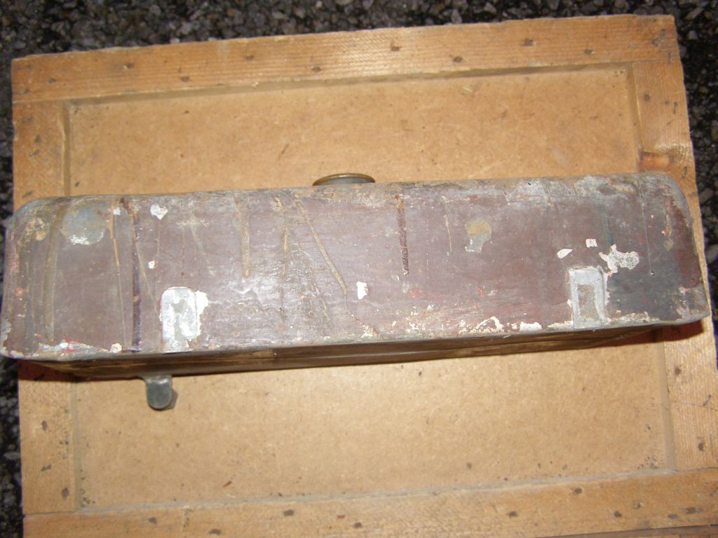 Prodám benzínovou nádržku z motoru Ježek Piccolo - 7