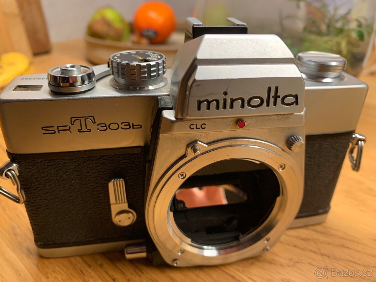 Minolta SRT 303b - 7