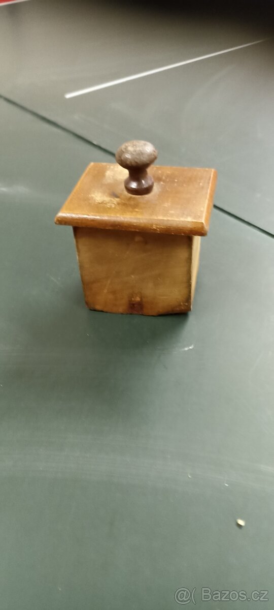 Kuchyňský mlýnek Porkert Ideál - 7