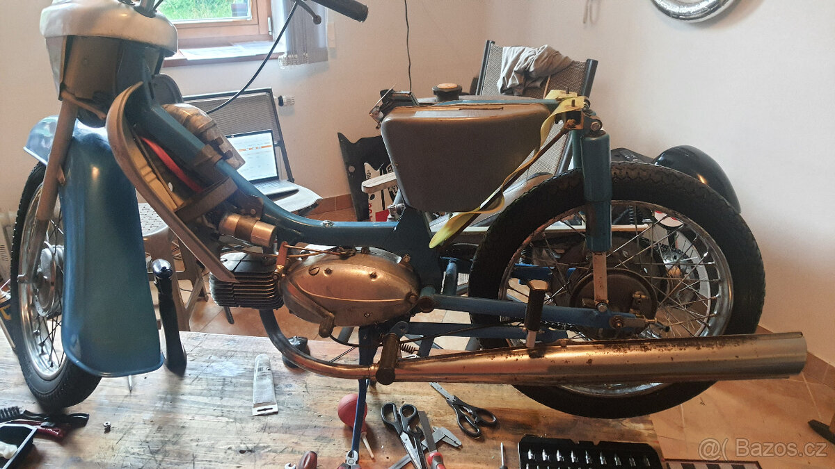 Jawa 21 1977 bez TP REZERVACE - 7