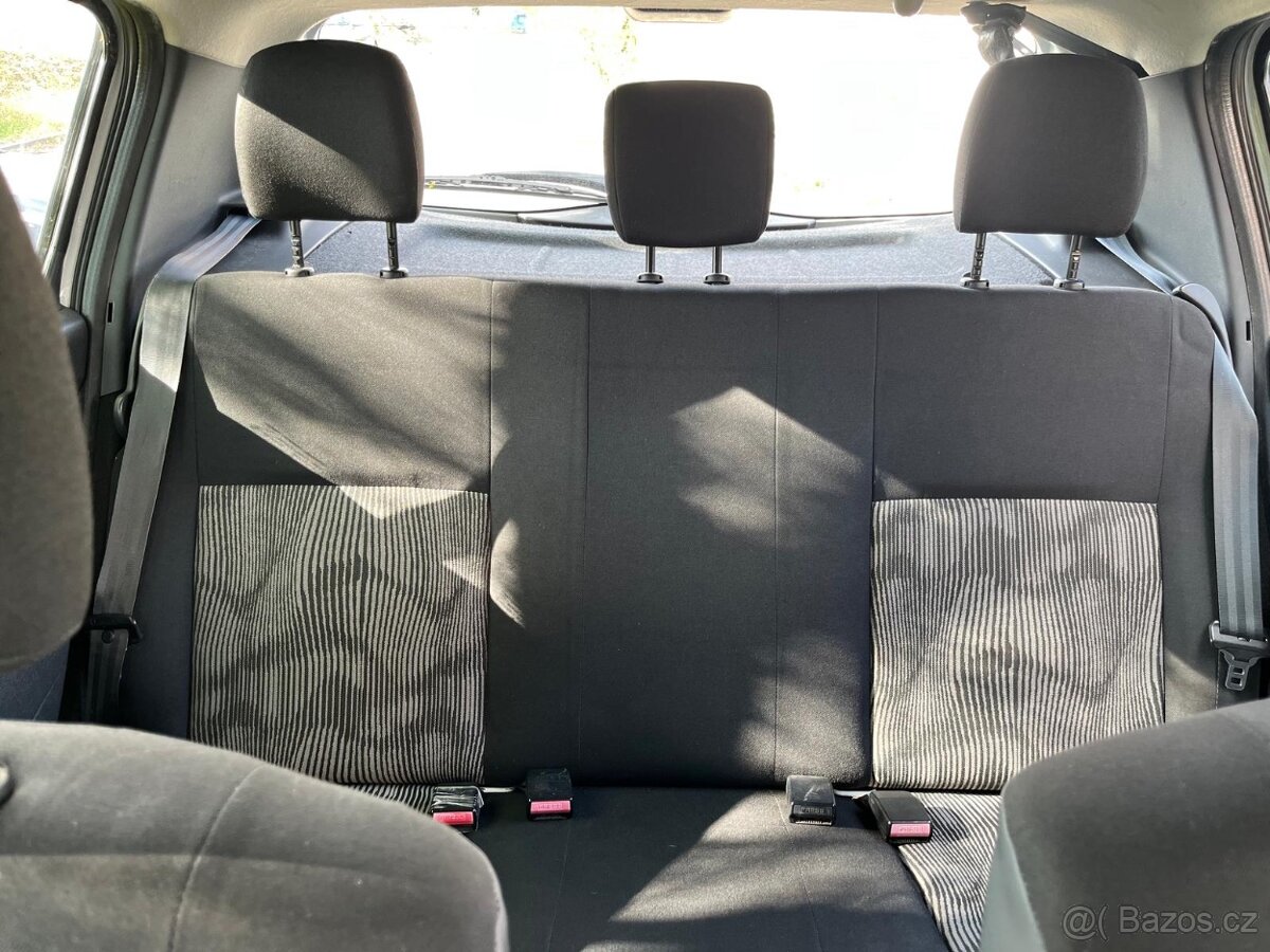 Prodám Dacia Sandero 1.4 MPI - 7
