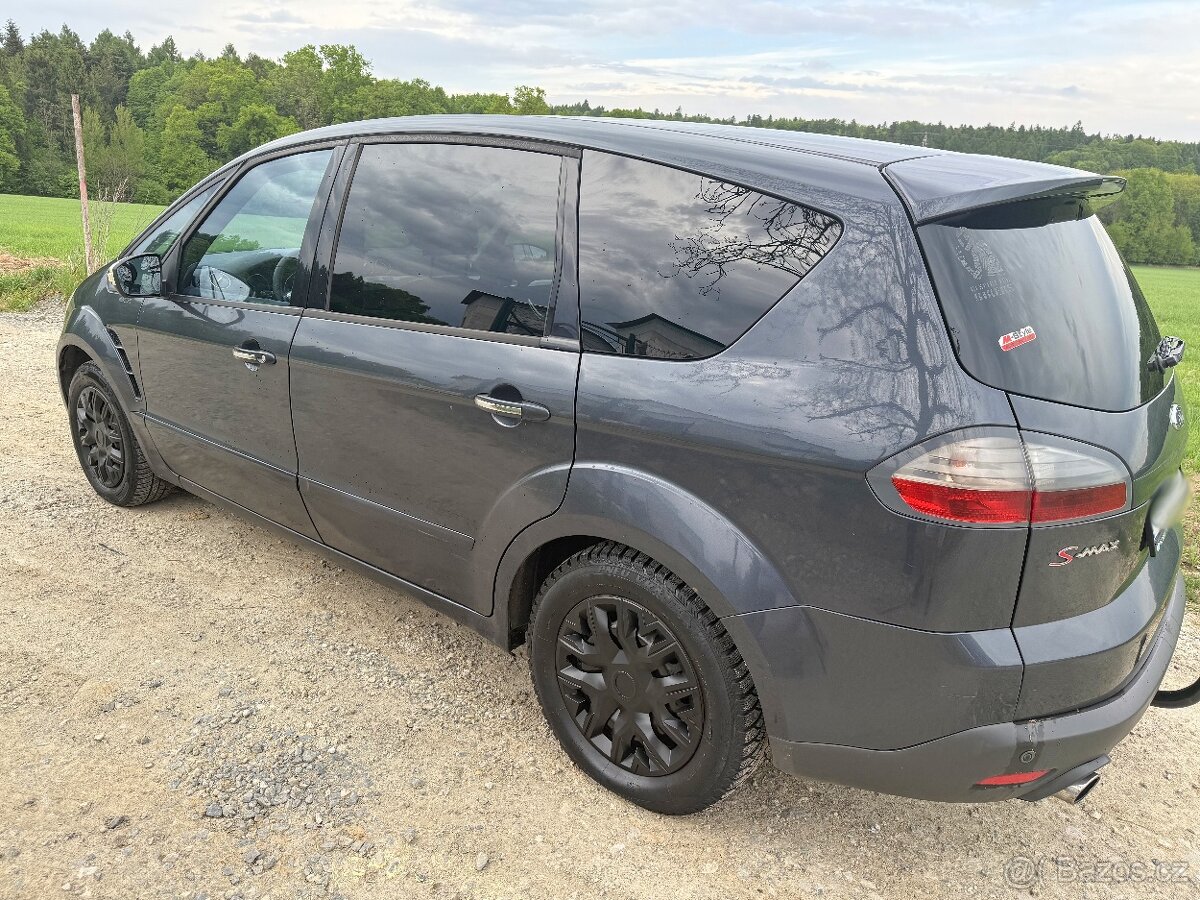 Ford S-max 2.2. 2008/2009 / 7 Míst,tažné,klima - 7