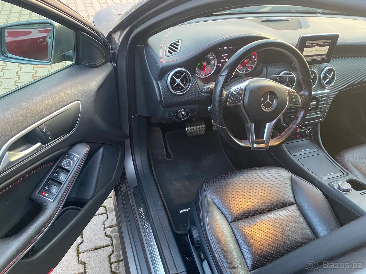 Mercedes Benz A 200 amg line - 7
