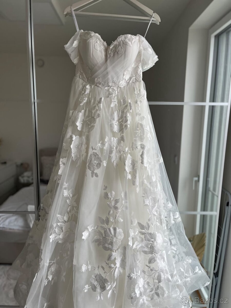 Svatební šaty - 7