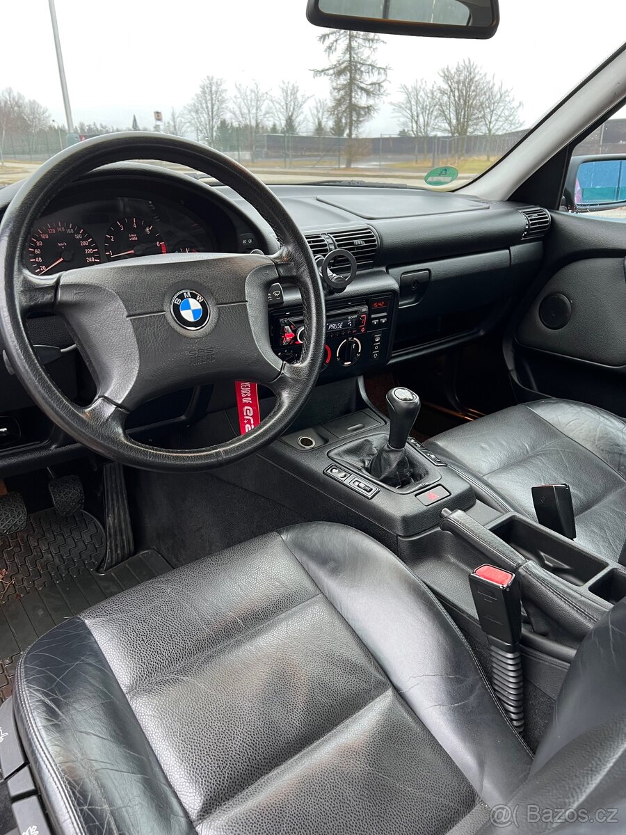 BMW e36 compact - 7