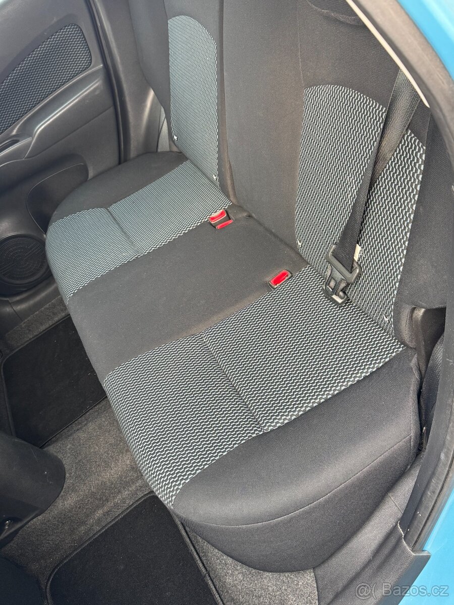 ND / Náhradní díly z Nissan Note E12 / Po dílech - 7