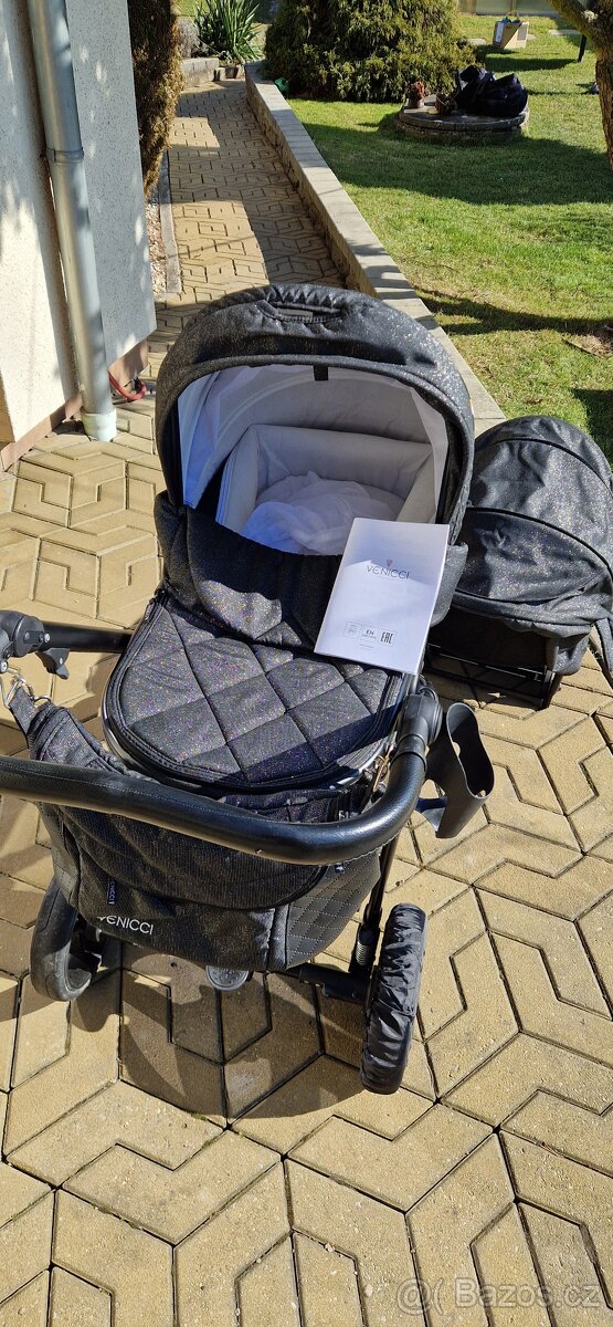 Kočárek Venici - 7