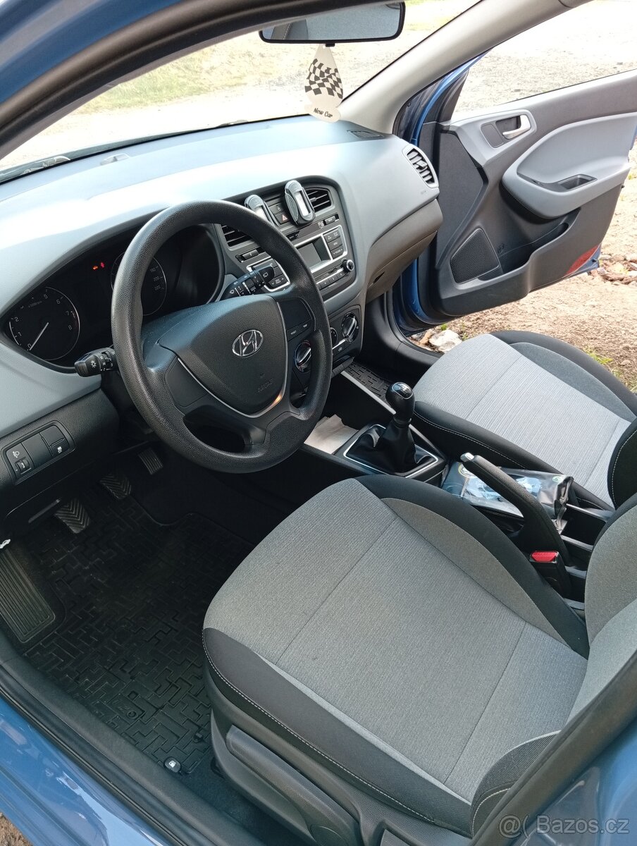 Hyundai i20 - 7