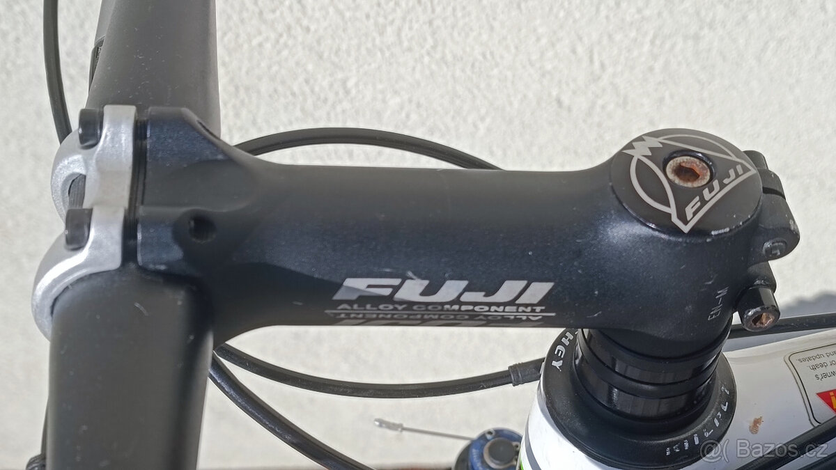 Lehké horské karbonové kolo MT Fuji Pro - 7