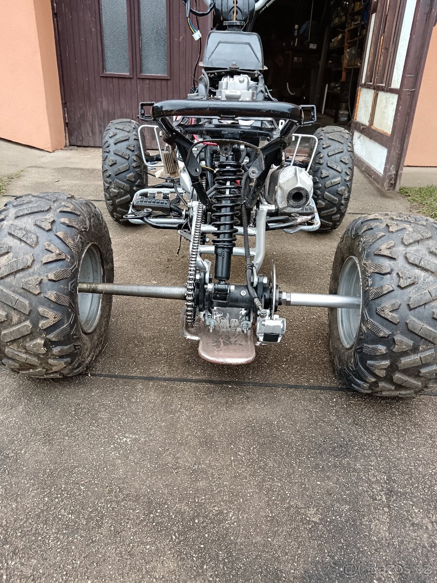 Čtyřkolka Bashan - 7