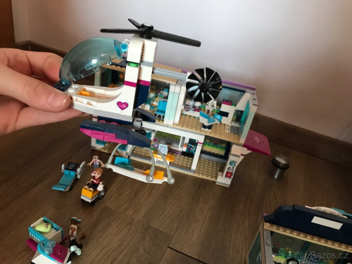 LEGO® Friends 41318 Nemocnice v Heartlake - 7