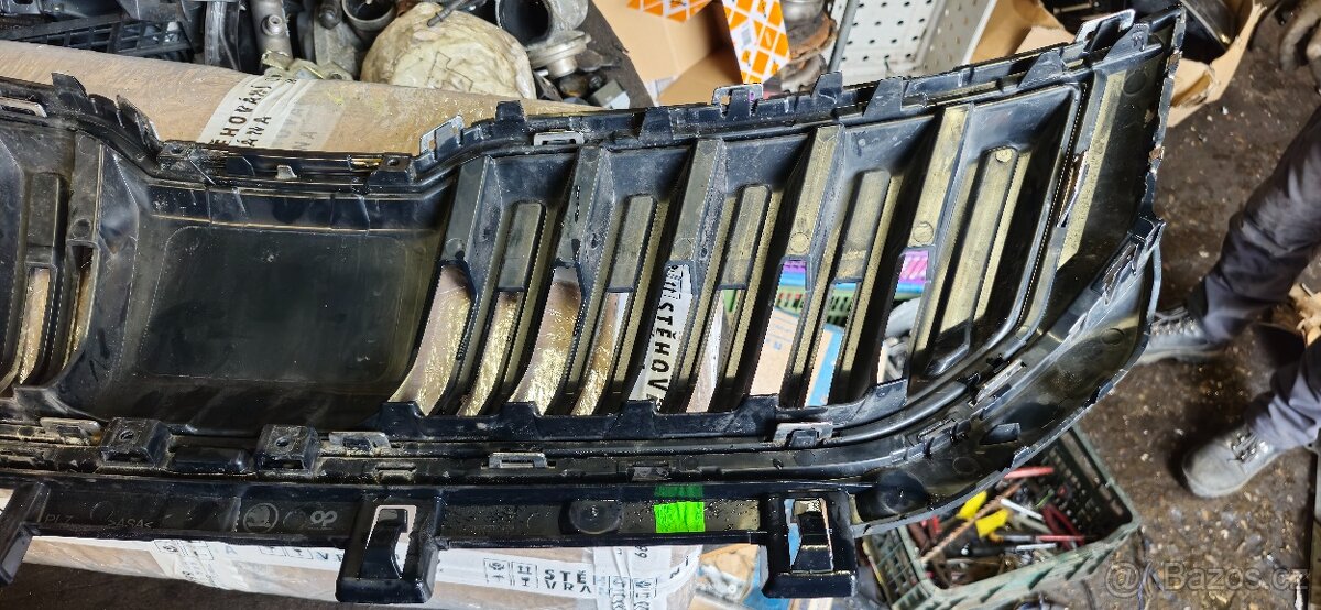 Maska skoda karoq 57A853653B mrizka narazniku - 7