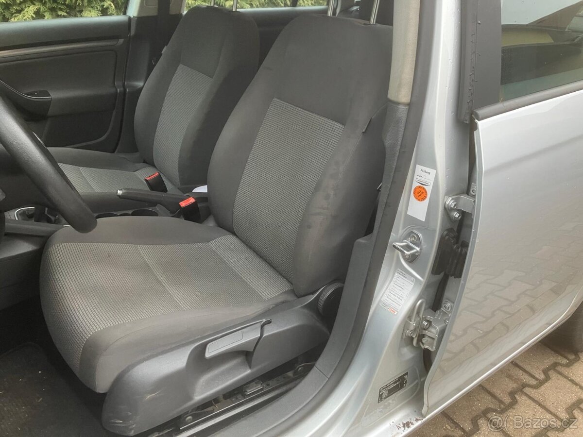 VW GOLF V. 1.9TDi 77kW - 7