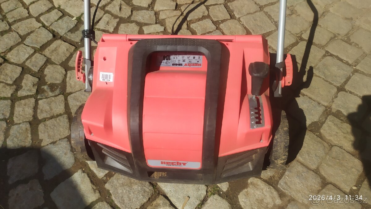 Vertikutátor HECHT 1848 - 7