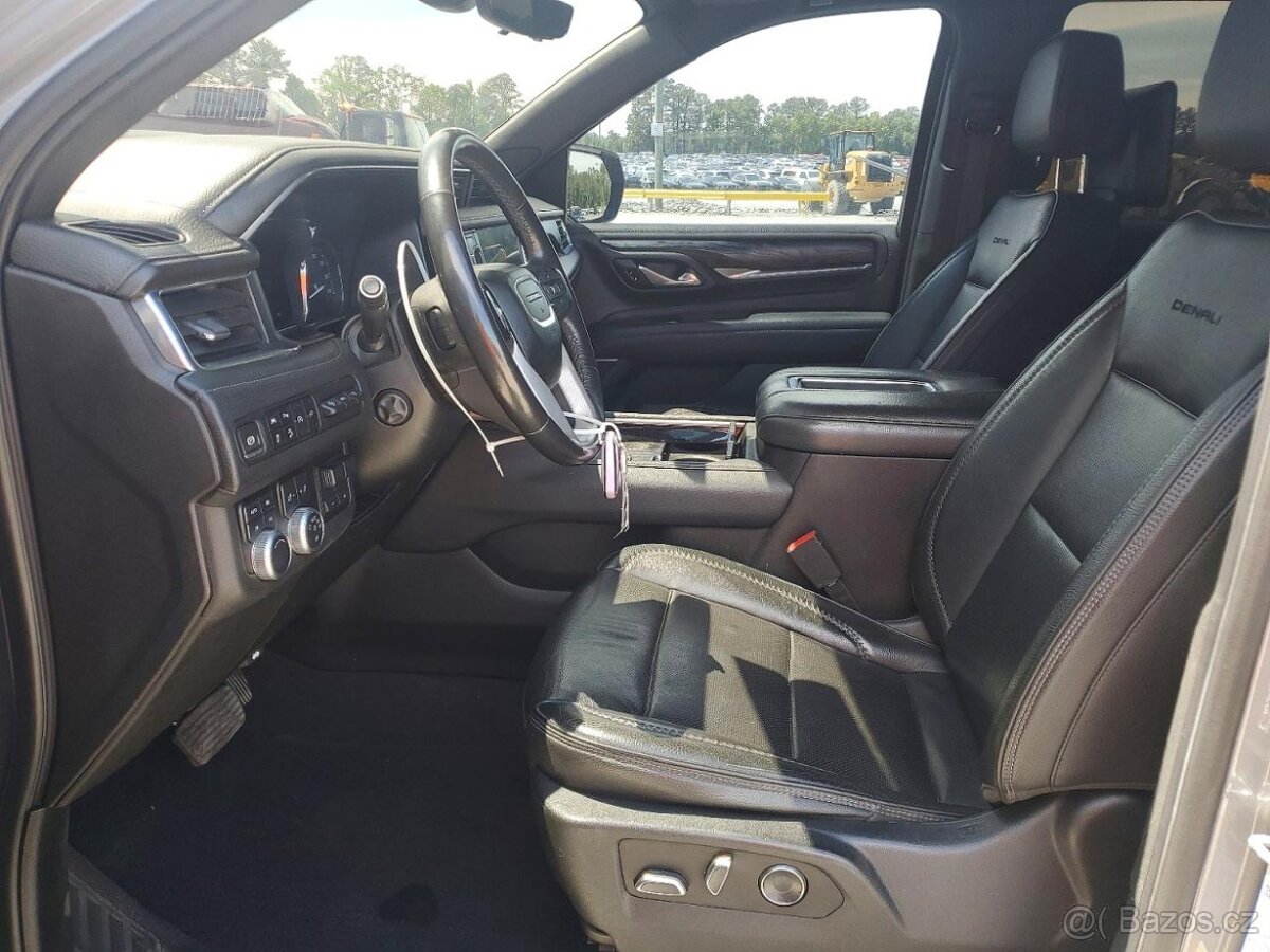 GMC Yukon Denali 2021 - 7