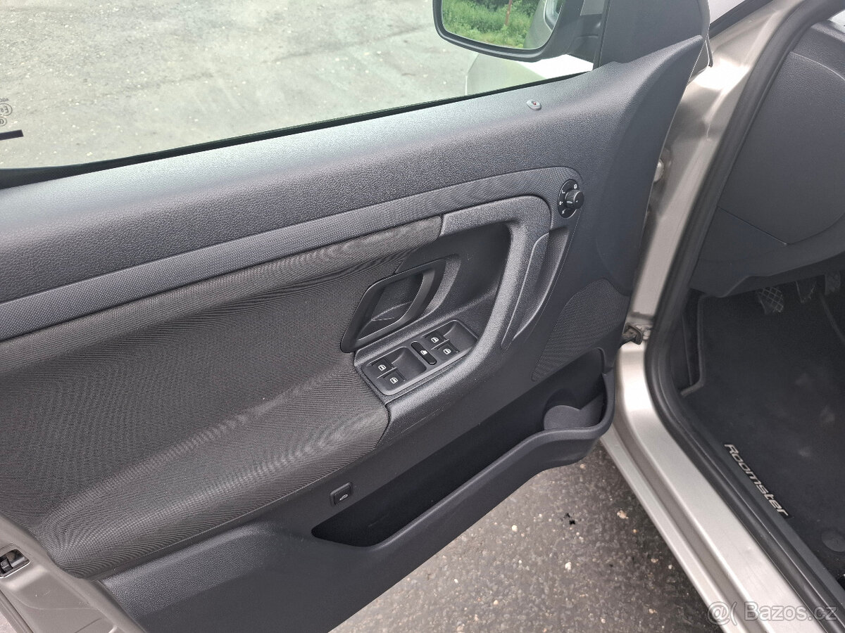 Škoda Roomster 1.2TSi 63kW,klimatizace,senzory - 7