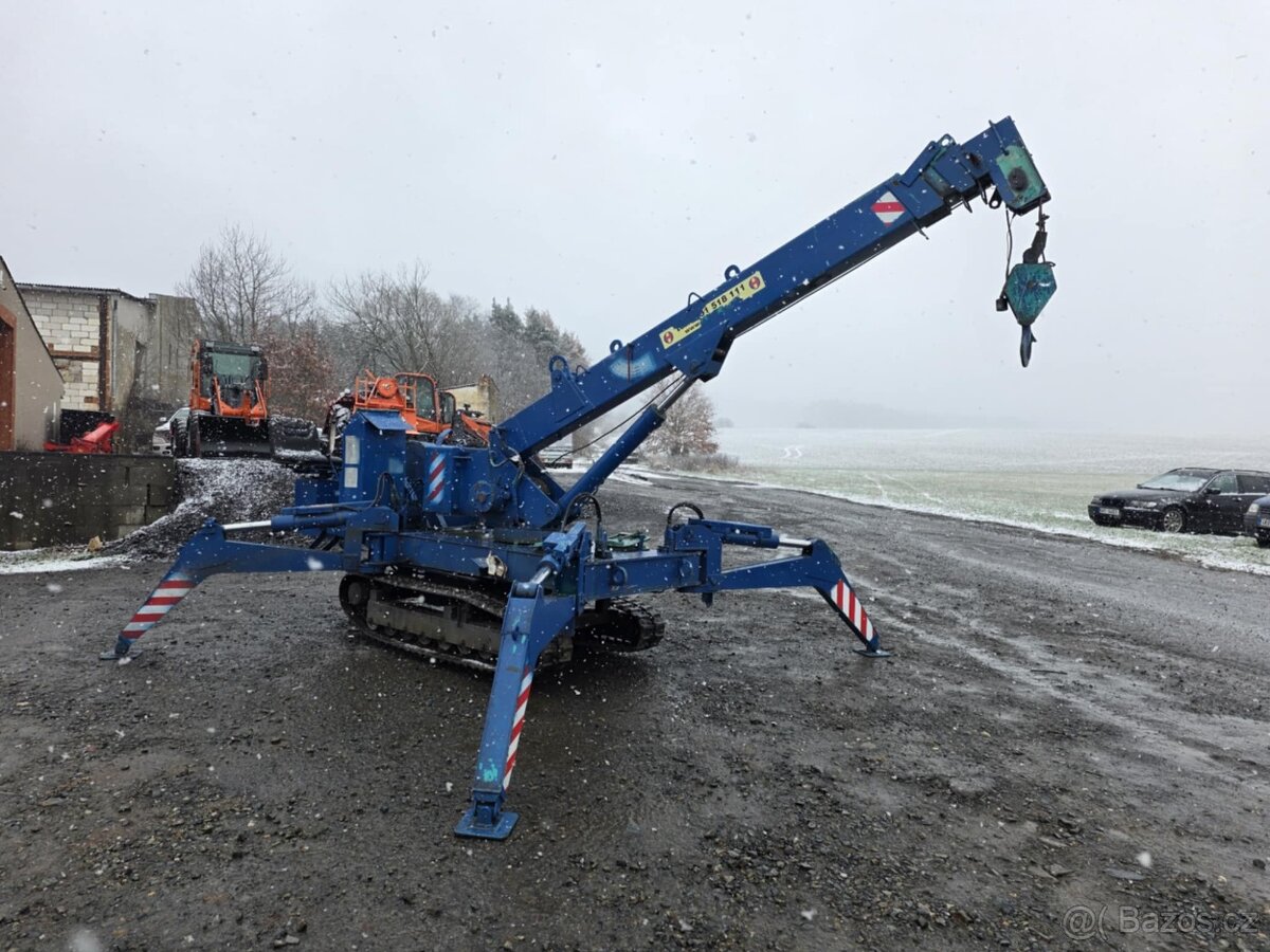 PÁSOVÝ MINIJEŘÁB TADANO TOA TC-304 - 7