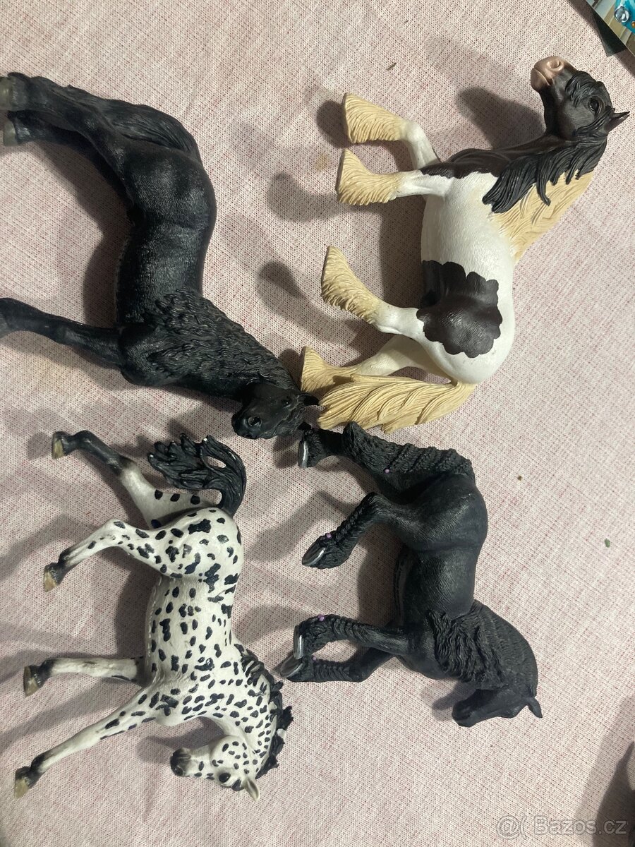 Schleich koně,vyber ze 160 koni - 7