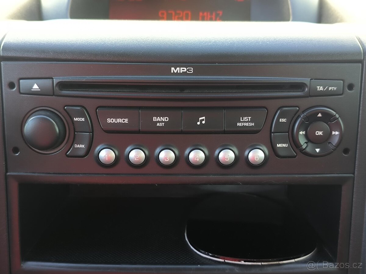 Citroën Berlingo 1.6i , 80 kW benzín, 2009 - 7