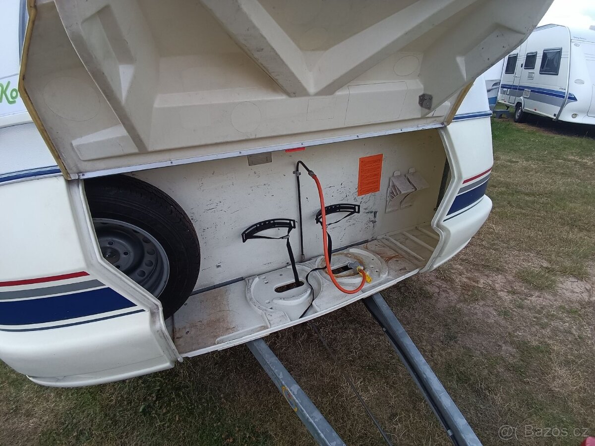 WILK pro 4. Mover. Pevné postele. R 2002. Stan.100km/h - 7