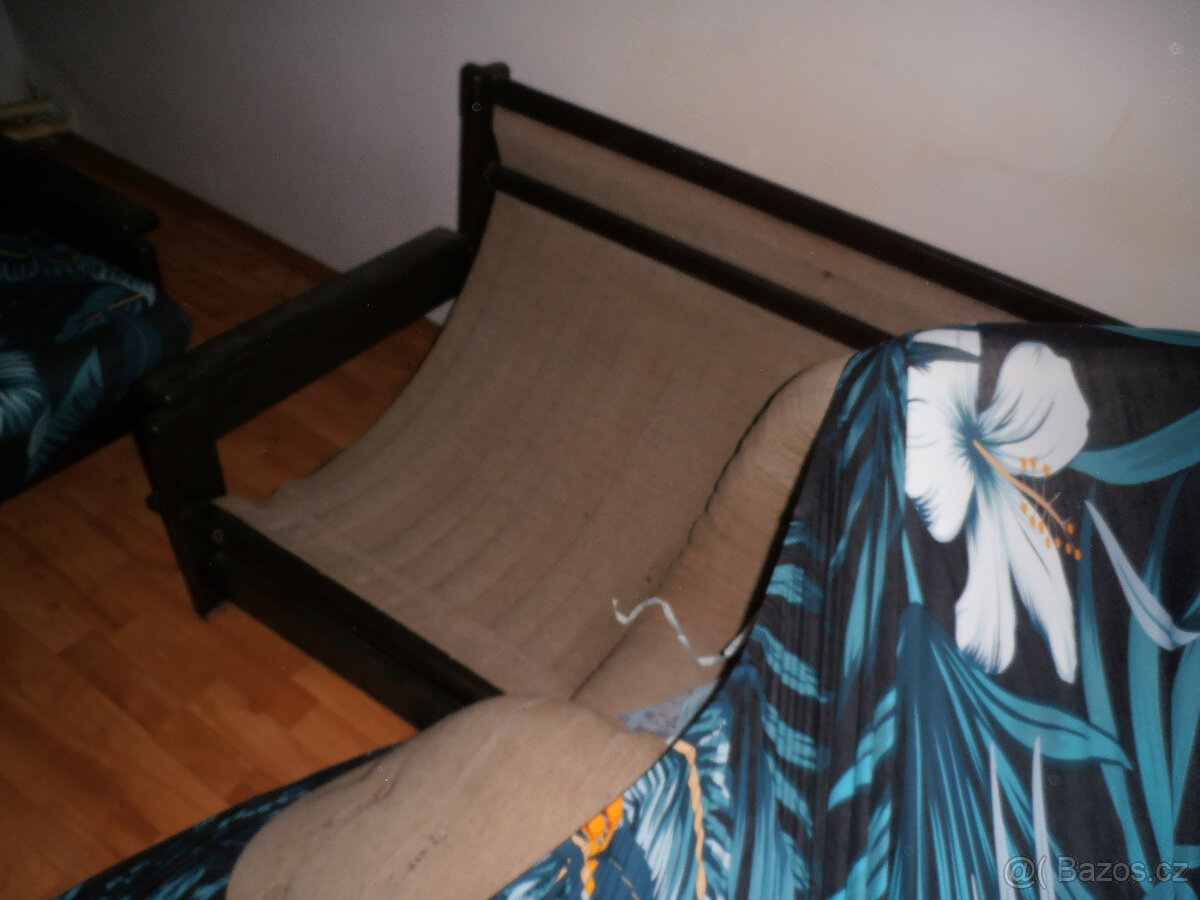 Křesla z masívu - 7