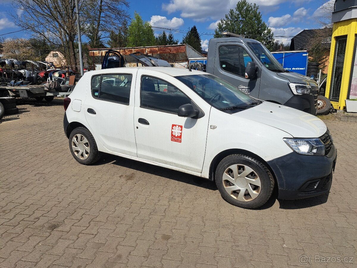 Dacia Sandero - 7
