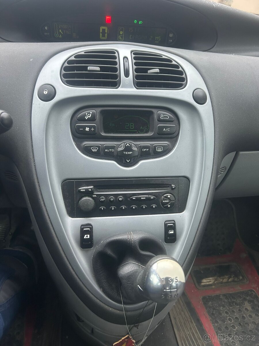 Citroen xsara Picasso - 7