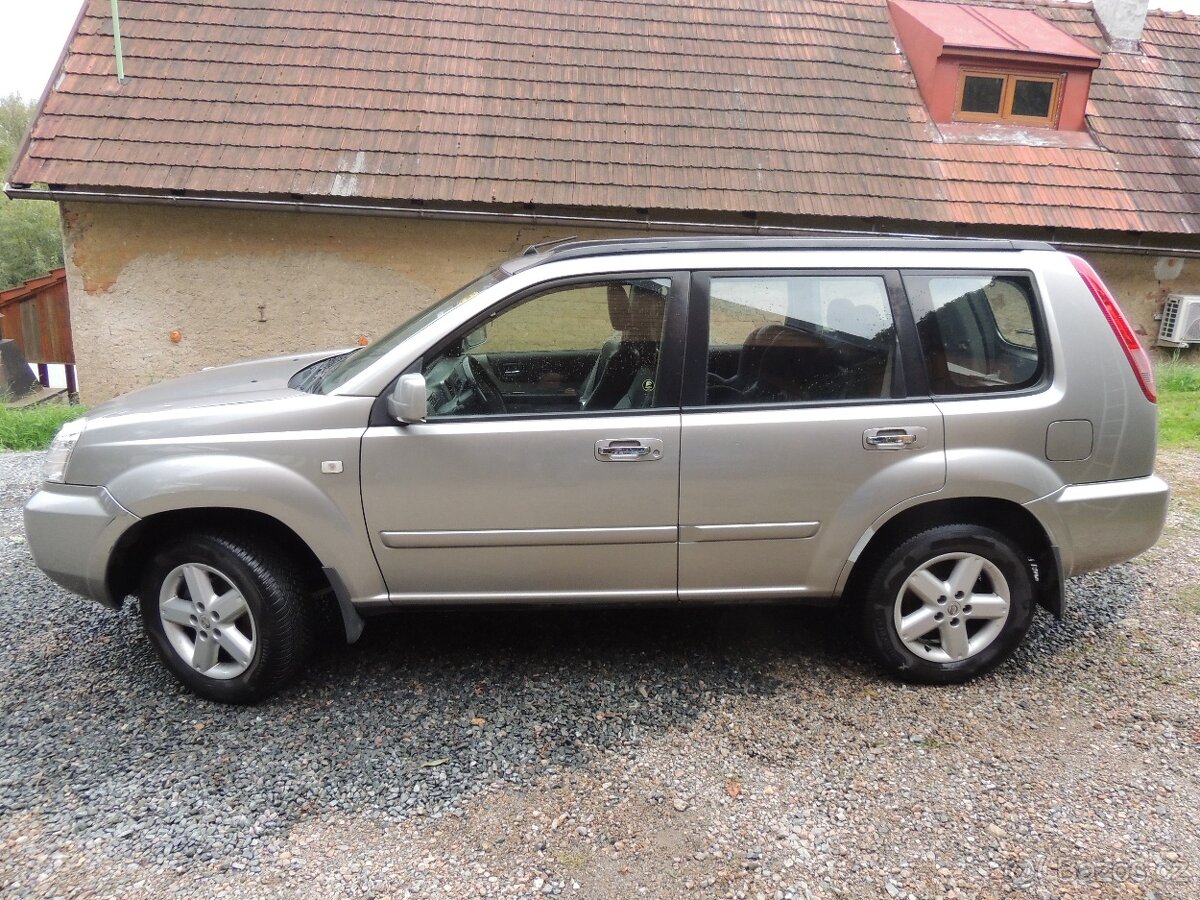 Nissan X-TRAIL T30 121kw rok 2004 - 7