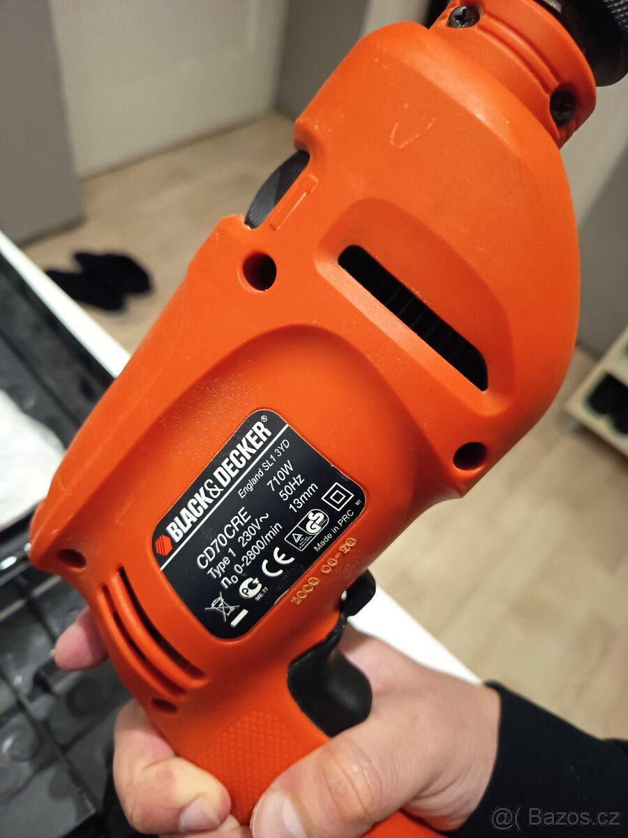 Příklepová vrtačka Black & Decker CD70CRE + vrtáky - 7