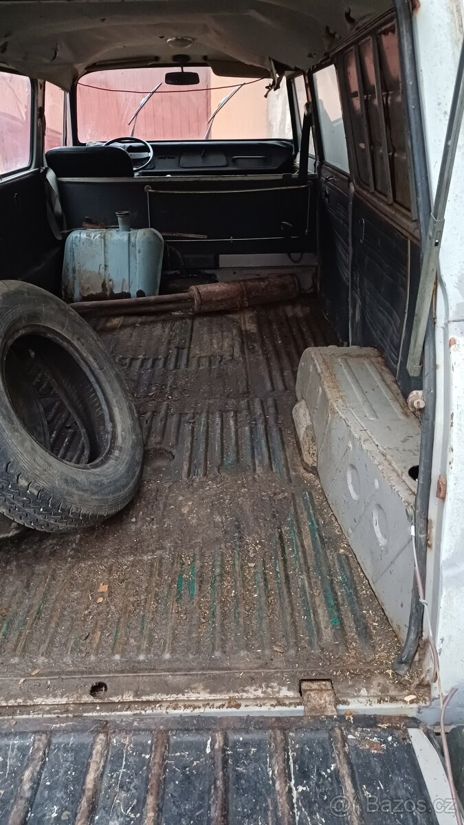 Škoda 1203 zo šiltom - 7