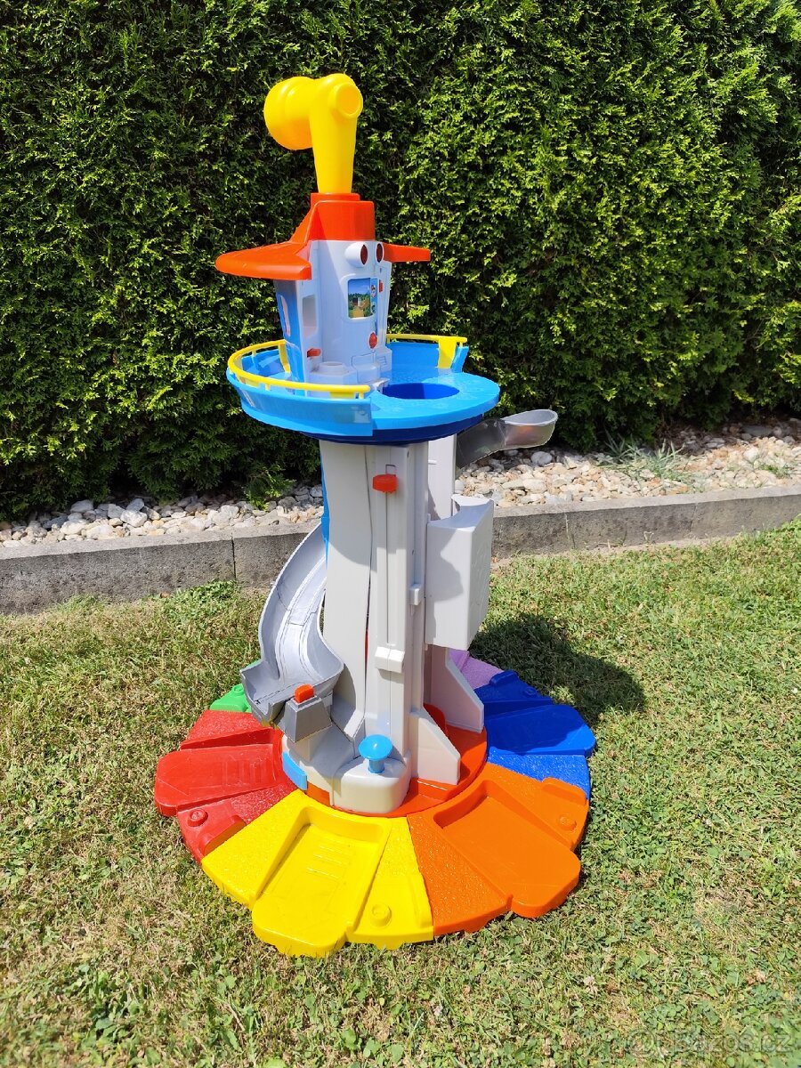 Tlapková patrola. - 7