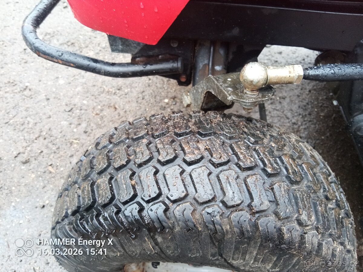 Zahradní traktor Honda HF2216 - 7