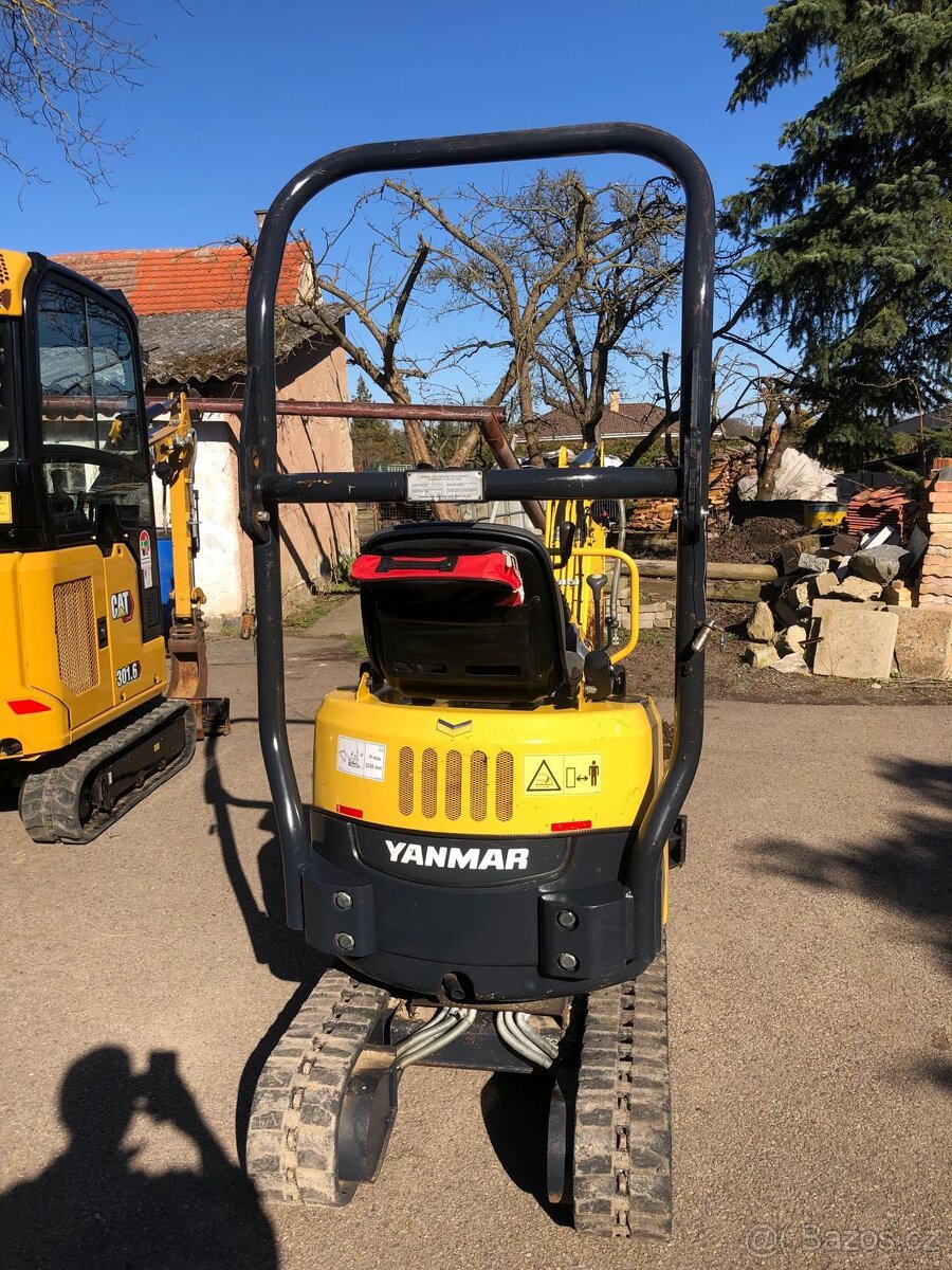 Minibagr Yanmar VIO 10 - 7
