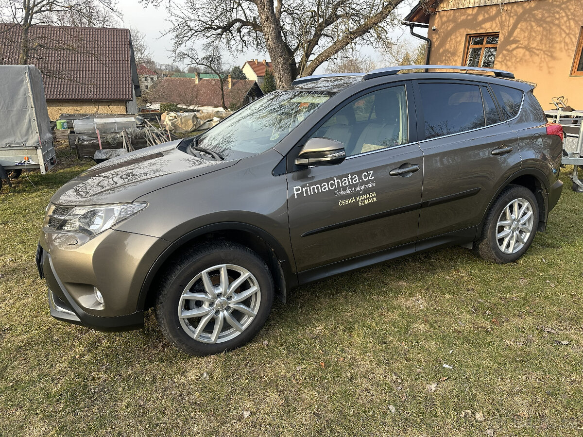 Toyota RAV4 2.2D 4x4 TOP stav původ ČR - 7