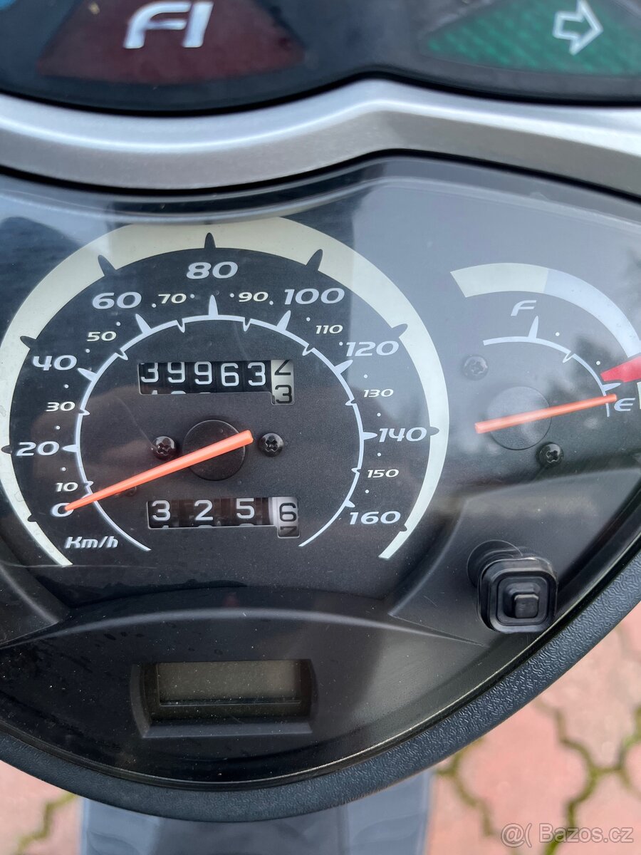 Honda SH 125i 2005 - 7