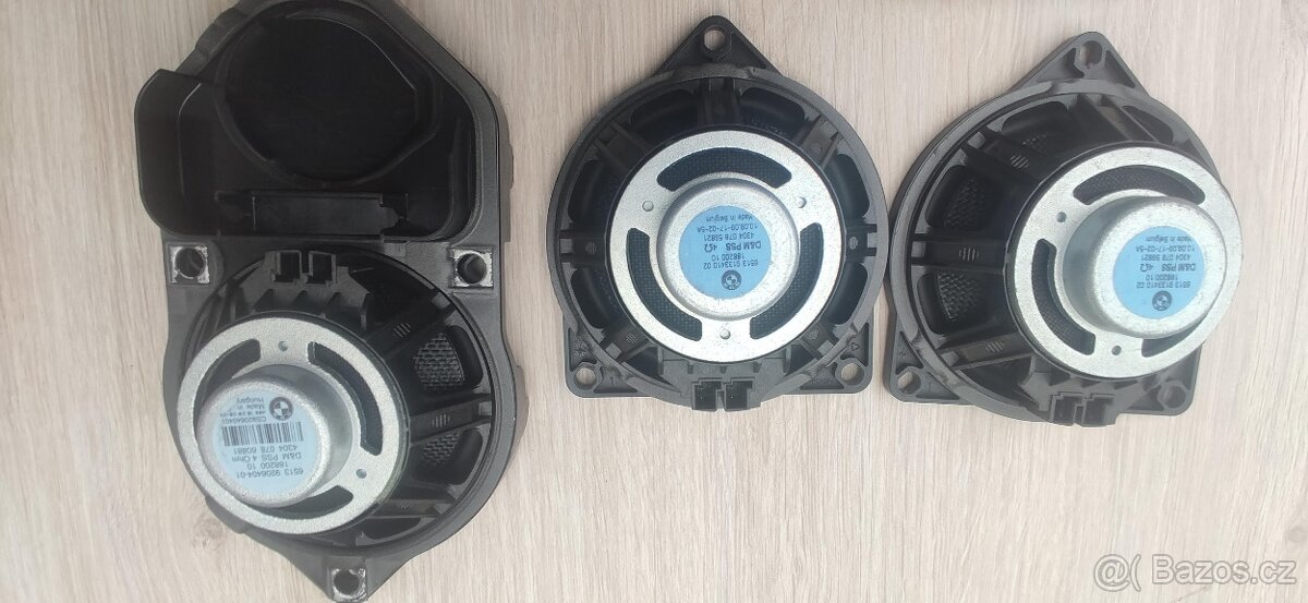 Prodám autorádio z Z4 e89 + 8×repro - 7