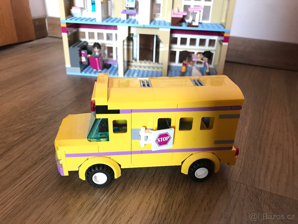LEGO® Friends 41134 Umělecká škola v Heartlake - 7