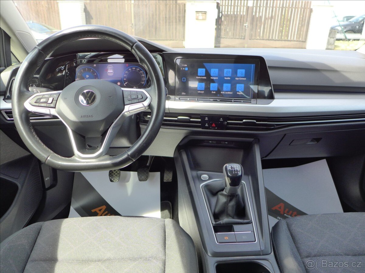 Volkswagen Golf 1,0 TSi APP,NAVI,DPH,1.MAJ. - 7