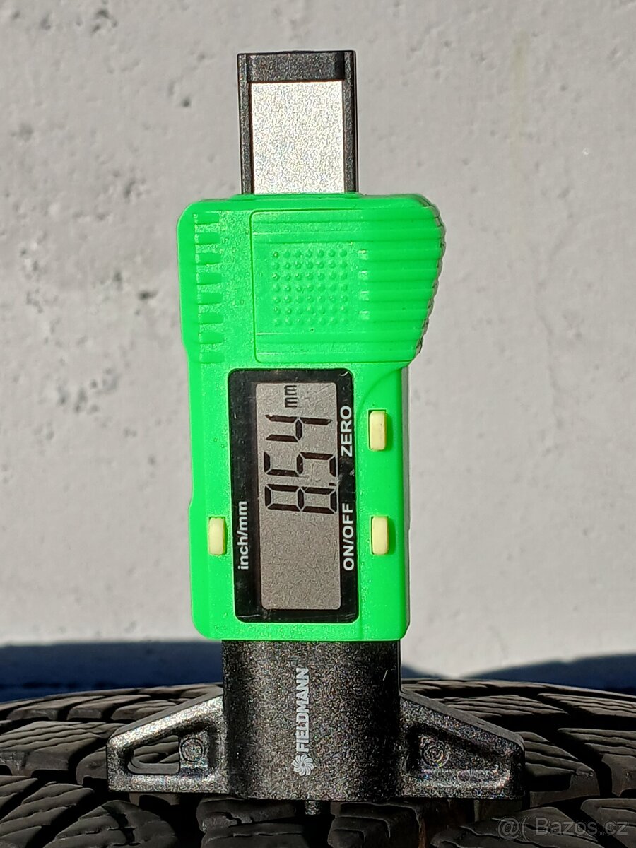 Zánovní zimní orig alu Škoda Octavia IV 205/55/17 vzorek 8mm - 7