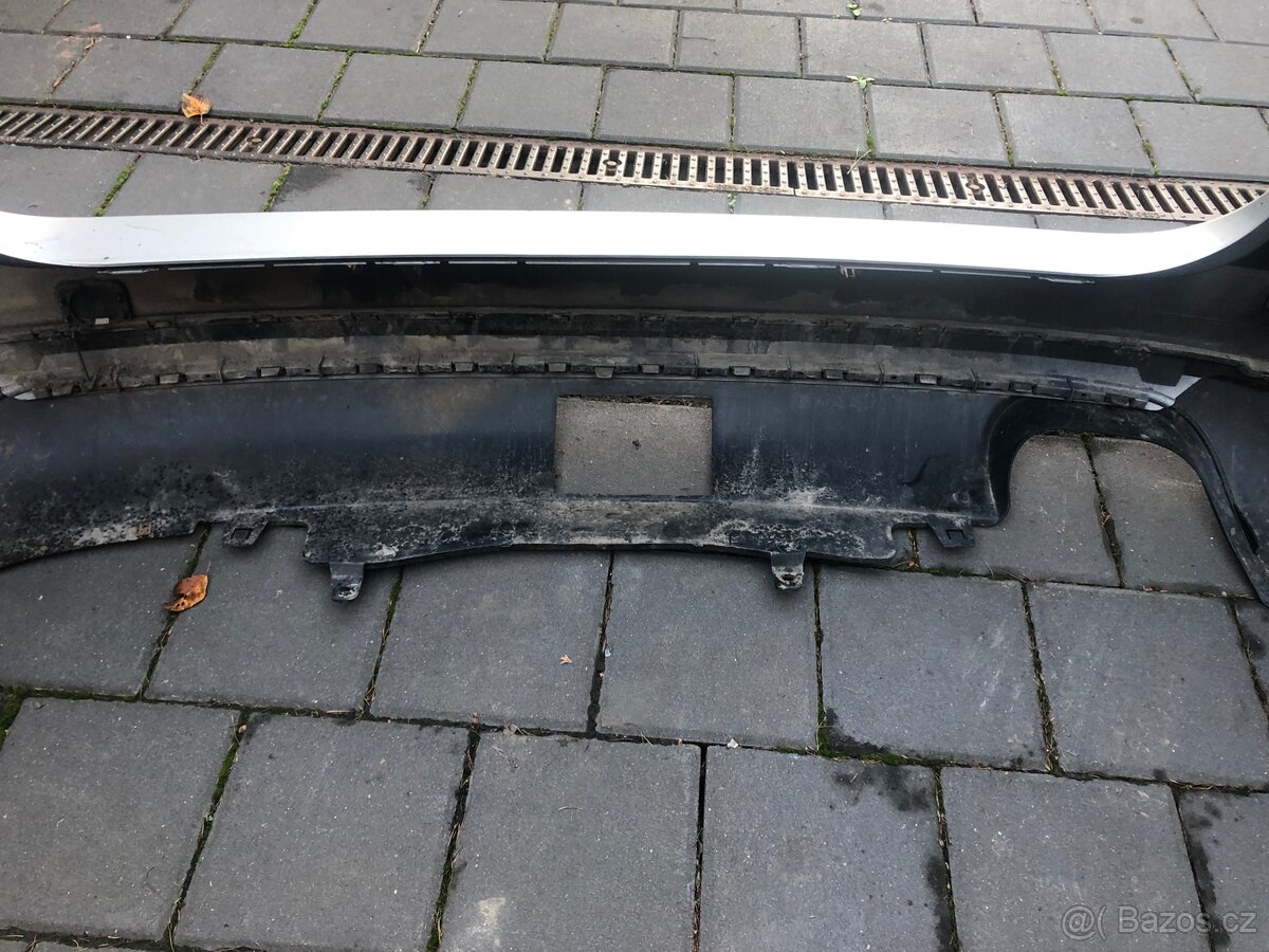 Vw Passat 3C kombi rv:06-09 zadní nárazník,mřížky př. nár. - 7