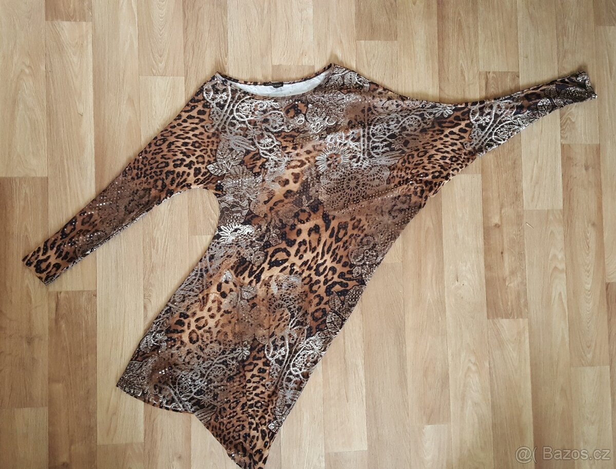 Krátké šaty, vel. 34 XS - 7